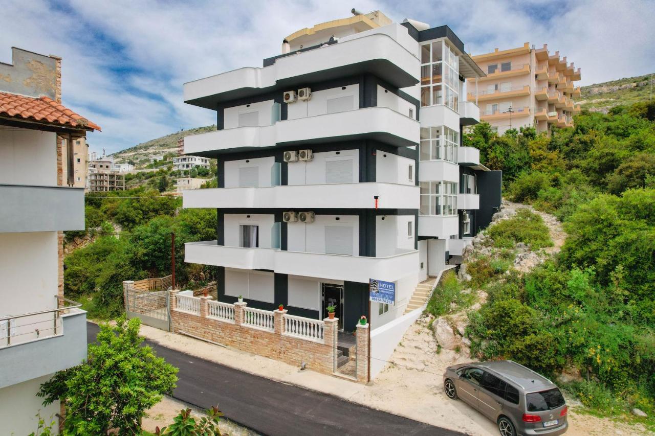 Apartments & Hotel Eleanna Саранда Экстерьер фото
